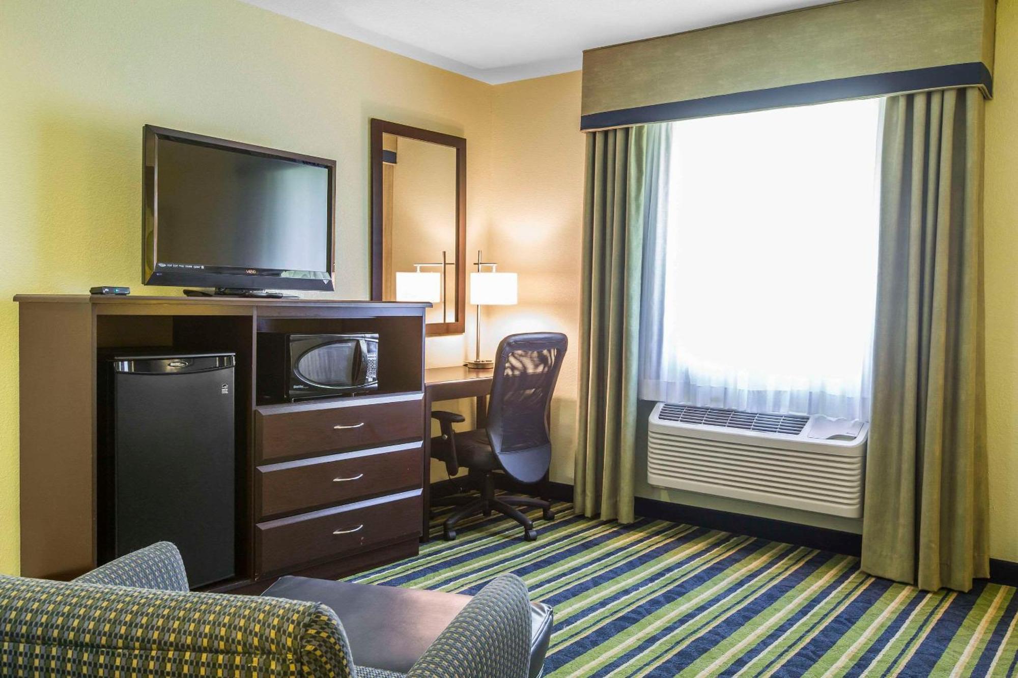 Quality Inn Cedartown Экстерьер фото
